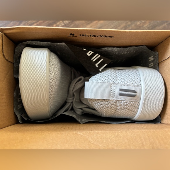 NOBULL Gray Minimalist Sneakers with Breathable Mesh - Picture 5 of 5